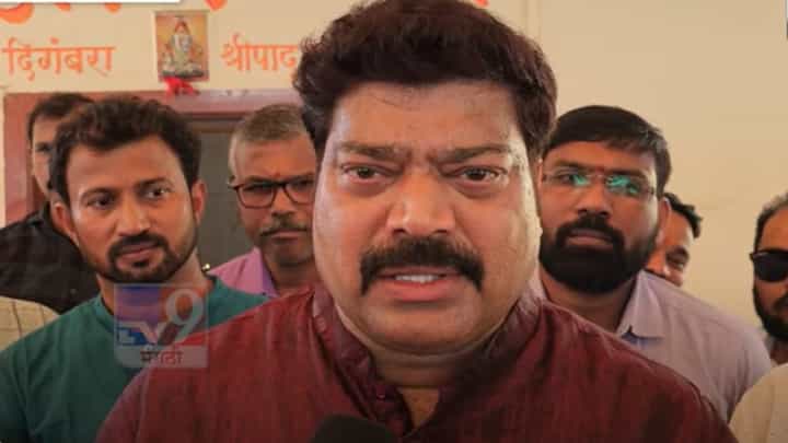 Raju Patil : मराठा समाजातील तरूणांना राजू पाटील यांचं आवाहन; म्हणाले, सरकारला काही पर्वा नाही... Raju Patil : मराठा समाजातील तरूणांना राजू पाटील यांचं आवाहन; म्हणाले, सरकारला काही पर्वा नाही...