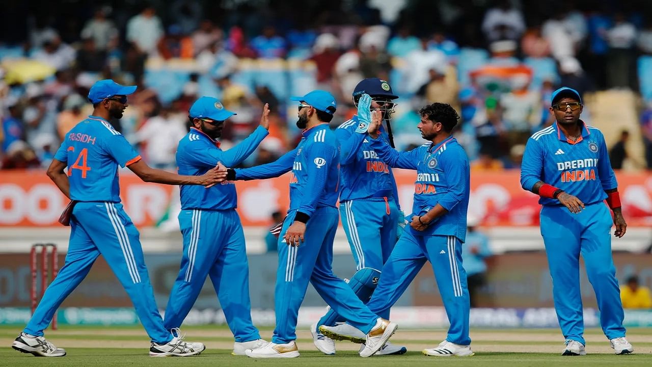 ODI World Cup 2023 आधी या 2 खेळाडूंमुळे टीम इंडियाचं टेन्शन दुप्पट