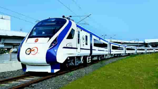 Vande Bharat Express | वंदेभारत एक्सप्रेसने केली कमाल, विमानसेवेला दिला असा झटका
