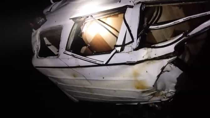 Accident | अक्कलकोटवरुन दर्शन घेऊन परतणारी गाडी घाटातून दरीत कोसळली, चार जणांचा मृत्यू