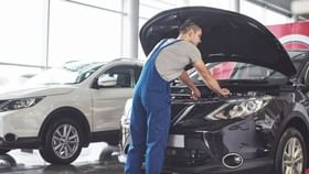 Car Service | पहिल्यांदा कार सर्विसला नेताय? काय काळजी घ्याल? Car Service | पहिल्यांदा कार सर्विसला नेताय? काय काळजी घ्याल?