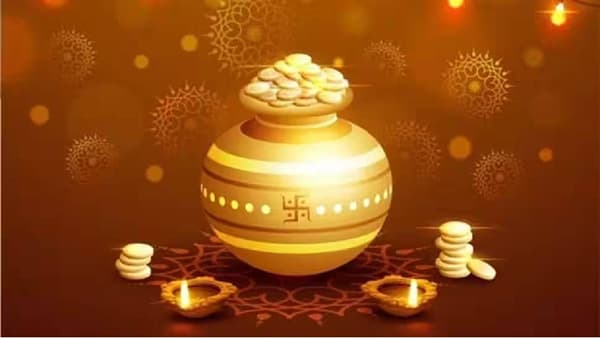 Dhanteras 2023 : आज धनत्रयोदशी, अशाप्रकारे करा भगवान धनवंतरीची पूजा