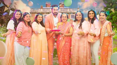 Jhimma 2 : पहिल्या दिवशी झिम्मा 2ची जबरदस्त कमाई; सात मैत्रिणींच्या कथेला दमदार प्रतिसाद