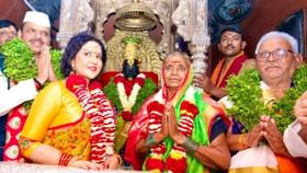 अविस्मरणीय पहाट... विठ्ठलाची कृपा; फडणवीसांच्या हस्ते कार्तिकी महापूजा अविस्मरणीय पहाट... विठ्ठलाची कृपा; फडणवीसांच्या हस्ते कार्तिकी महापूजा