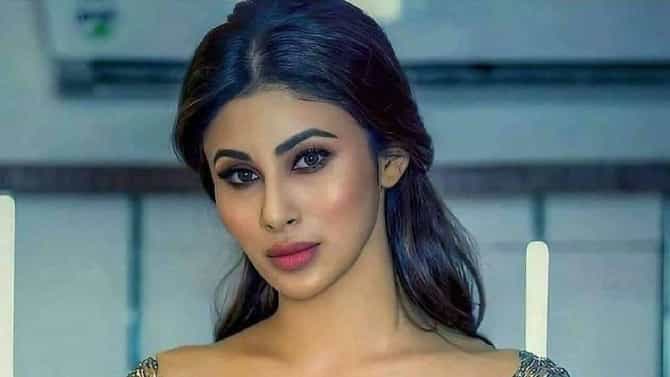 38 वर्षीय मौनी रॉय हिचा हॉटनेस पाहून चाहते दंग, तो व्हिडीओ व्हायरल, अभिनेत्रीने केली बोल्डनेसची हद्दपार
