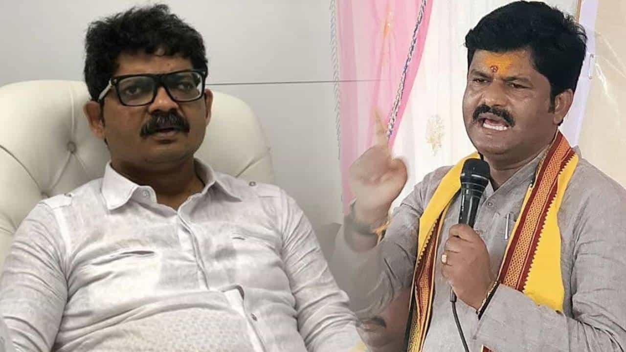 एसटी कर्मचाऱ्यांनी पुन्हा गोपीचंद पडळकर अन् गुणरत्न सदावर्ते यांच्या नादी लागू नये, कुणी दिला सल्ला? एसटी कर्मचाऱ्यांनी पुन्हा गोपीचंद पडळकर अन् गुणरत्न सदावर्ते यांच्या नादी लागू नये, कुणी दिला सल्ला?