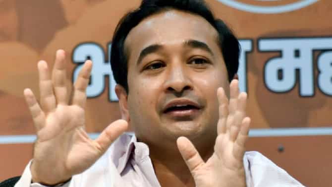 नितेश राणे शेंबडा अन् फालतू माणूस, त्याला अक्कलच नाही, ठाकरे गटाच्या नेत्याचा राग अनावर