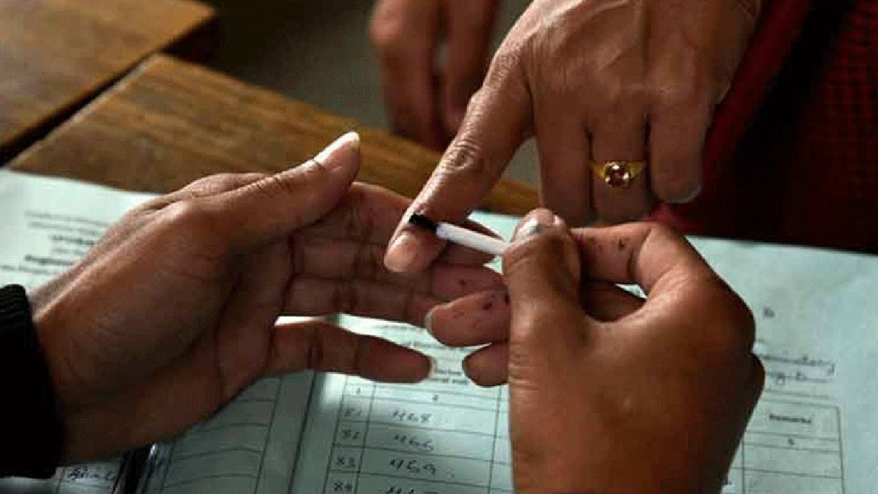 Grampanchayat Election : राज्यात ग्रामपंचायत निवडणुकीचा धुरळा, कोणत्या जिल्ह्यात कोणत्या नेत्यांची प्रतिष्ठा पणाला