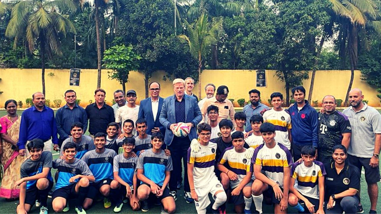 जर्मनीचा फुटबॉलर ऑलिव्हर कानचा भारतीय खेळाडूंना सल्ला, Nevre Give Up