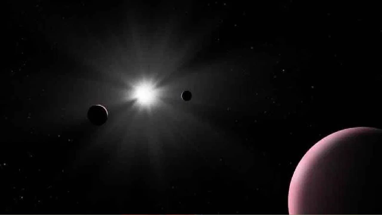 700 वर्षानंतर ग्रह अनोख्या स्थितीत, 5 राजयोगामुळे चार राशींचं नशीब फळफळणार 700 वर्षानंतर ग्रह अनोख्या स्थितीत, 5 राजयोगामुळे चार राशींचं नशीब फळफळणार