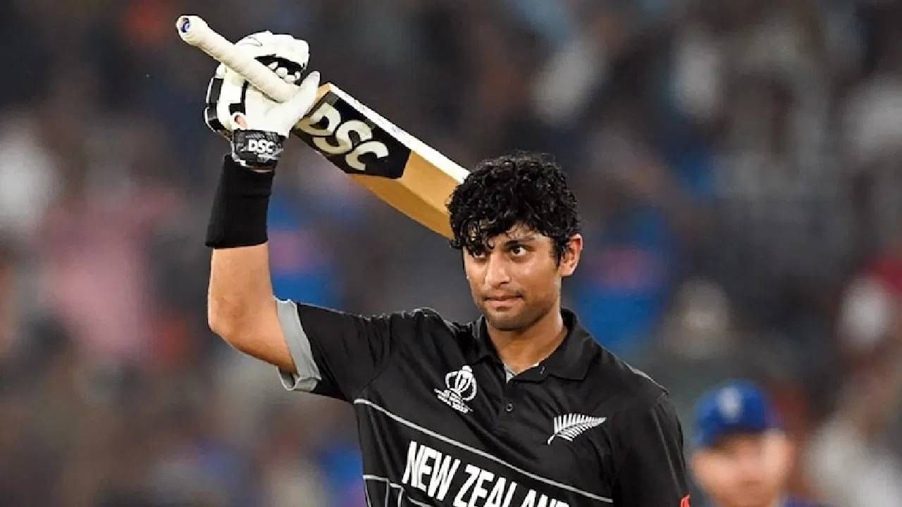 वनडे वर्ल्डकपमध्ये कमी वयात 565 धावा करण्याचा विक्रमही रचिनच्या नावावर आहे. यापूर्वी हा विक्रम मास्टर ब्लास्टर सचिन तेंडुलकरच्या नावावर होता.