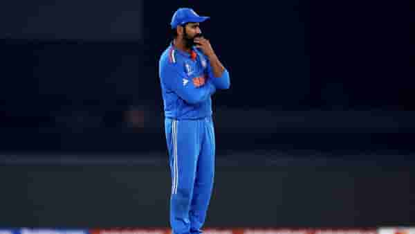 IND vs AUS, Video : पराभवानंतर रोहित शर्माला अश्रू अनावर, रडत रडतच गेला ड्रेसिंग रुमममध्ये