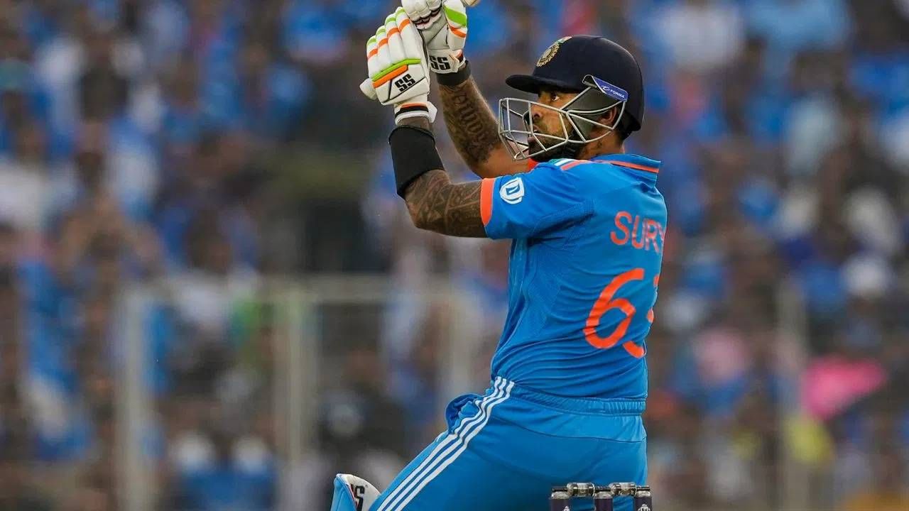 Suryakumar Yadav | सूर्यकुमार यादवला कॅप्टन बनवण्यावरुन वाद, 'या' दोन खेळाडूंवर अन्याय? Suryakumar Yadav | सूर्यकुमार यादवला कॅप्टन बनवण्यावरुन वाद, 'या' दोन खेळाडूंवर अन्याय?