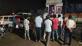 ट्रक चालवत असताना चालकास ह्रदयविकाराचा झटका, पुढे असे घडले.... ट्रक चालवत असताना चालकास ह्रदयविकाराचा झटका, पुढे असे घडले....