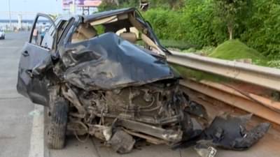 मुंबईतील सी लिंकवर गाडीचा तुफान वेग, सहा गाड्यांना उडवले, तिघांचा मृत्यू