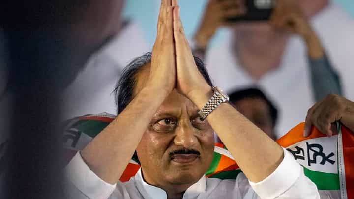 ...मग तुमच्या मनात जे आहे ते, अजितदादांचं मुख्यमंत्रिपदाबाबत सूचक वक्तव्य काय? ...मग तुमच्या मनात जे आहे ते, अजितदादांचं मुख्यमंत्रिपदाबाबत सूचक वक्तव्य काय?