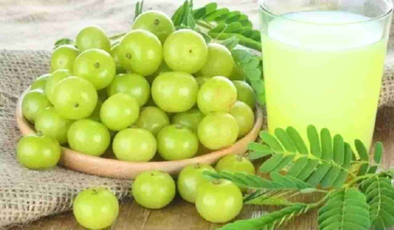 Benefits of amla : या 5 कारणांसाठी हिवाळ्यात करा आवळ्याचे सेवन