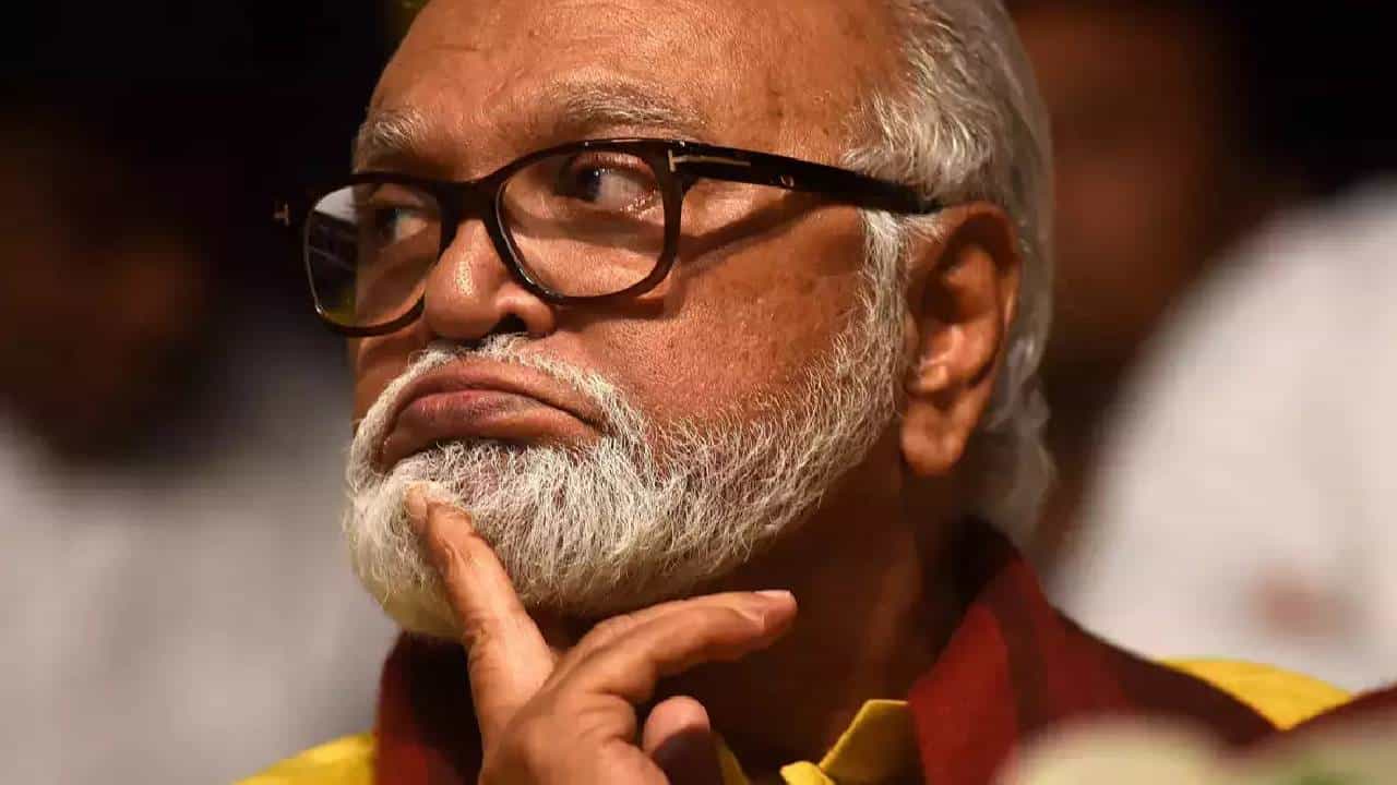 छगन भुजबळ हतबल? मनोज जरांगे यांच्याबद्दल प्रश्न विचारताच स्वतःच म्हणाले, बिल्कुल...