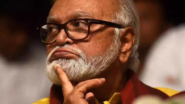 छगन भुजबळ हतबल? मनोज जरांगे यांच्याबद्दल प्रश्न विचारताच स्वतःच म्हणाले, बिल्कुल... छगन भुजबळ हतबल? मनोज जरांगे यांच्याबद्दल प्रश्न विचारताच स्वतःच म्हणाले, बिल्कुल...
