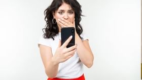 13 हजार न्यूड फोटो, बॉयफ्रेंडचा मोबाईल हाती घेताच ती हादरली..