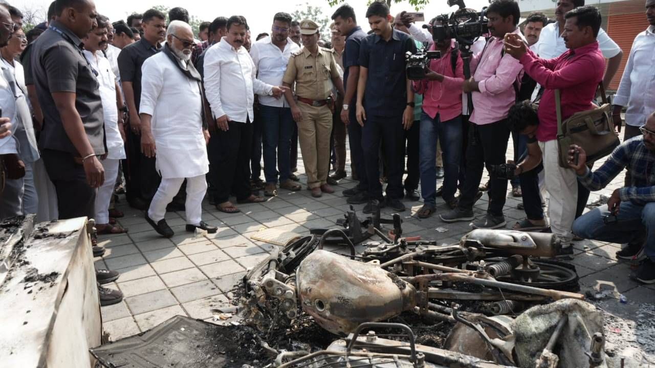 बीड हिंसाचाराचे गुन्हे मागे घेण्यास भुजबळांचा विरोध, मोठा गोप्यस्फोट करत कुणावर फोडलं खापर?