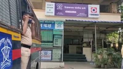 Dombivli Crime : पुराना हिसाब बाकी है... रिक्षातून आलेल्या सशस्त्र चौकडीचा आईस्क्रीमवाल्यावर प्राणघातक हल्ला