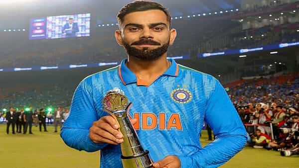 विराट कोहली 13 व्या वनडे वर्ल्ड कपमध्ये सर्वाधिक धावा करणारा फलंदाज ठरला. विराटने वर्ल्ड कपमधील 11 सामन्यांमध्ये 765 धावा केल्या. विराटला या कामगिरीसाठी त्याला प्लेअर ऑफ द टुर्नामेंट पुरस्काराने गौरवण्यात आलं.