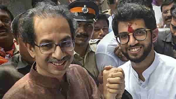 आदित्य ठाकरे यांच्या अटकेबाबत मोठा दावा काय?, ठाकरे कुटुंब डेहराडूनला; कुणाचं ट्विट व्हायरलं