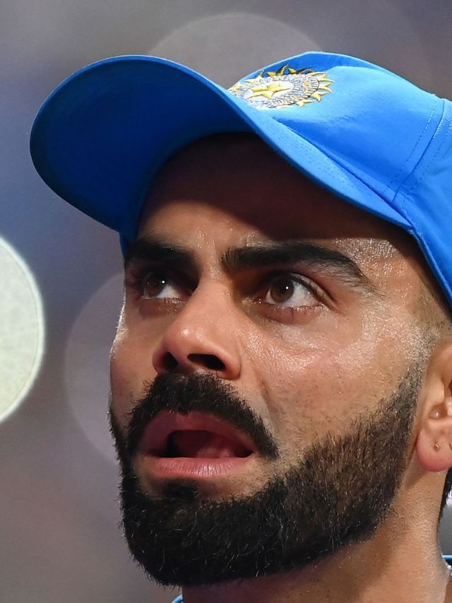Virat Kohli : विराट कोहली याने या फॉर्मेटमधून घेतला ब्रेक, निवृत्ती घेणार का? Virat Kohli : विराट कोहली याने या फॉर्मेटमधून घेतला ब्रेक, निवृत्ती घेणार का?