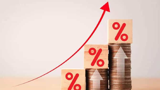 Bank FD Rates | गुंतवणूकदार मालामाल, या बँकांनी मुदत ठेवीवर वाढवले व्याज
