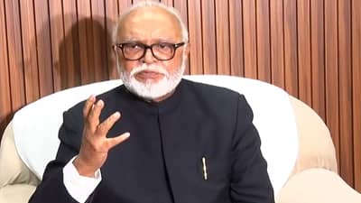 लाथ मारण्याची गरज नाही, 16 नोव्हेंबरलाच मी राजीनामा दिला, छगन भुजबळ यांचा गौप्यस्फोट