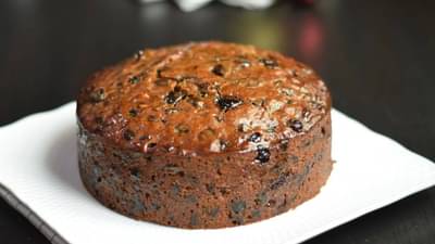Christmas Cake Recipe : नाताळसाठी बनवा ड्रायफ्रूट केक, अशी आहे सोपी रेसीपी