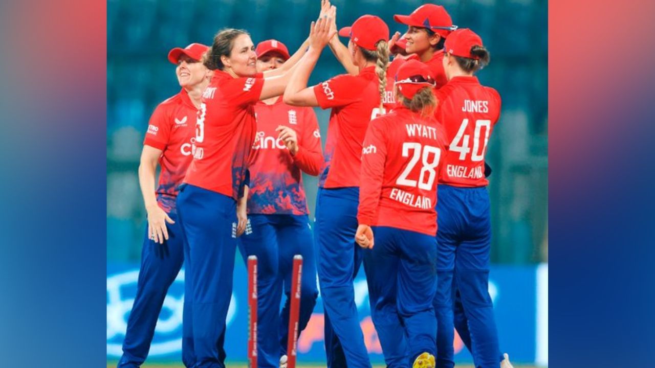IND W vs ENG W | इंग्लडंचा भारतीय महिला संघावर 38 धावांनी विजय, मालिकेत आघाडी