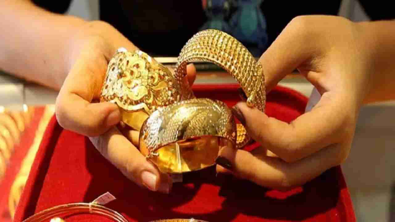 Gold Silver Rate Today : सोने-चांदीची तुफान बॅटिंग, भावांची 65,000 हजारांकडे आगेकूच