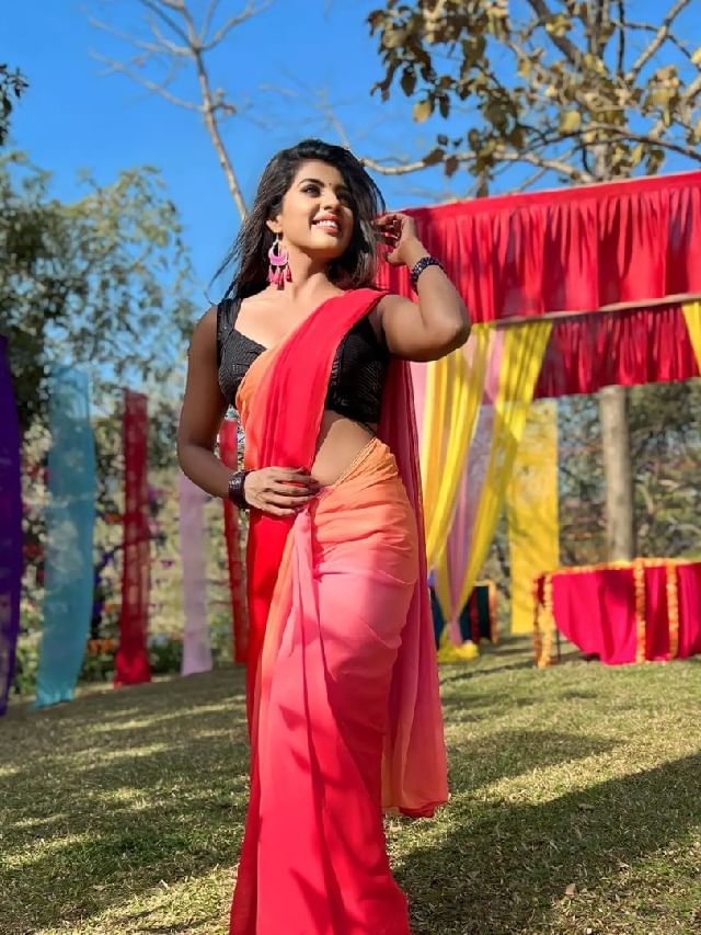 Madhuri Pawar: आज रंगाचा वाढणार लोड, बाई तुझा होणार भांडा फोड... Madhuri Pawar: आज रंगाचा वाढणार लोड, बाई तुझा होणार भांडा फोड...