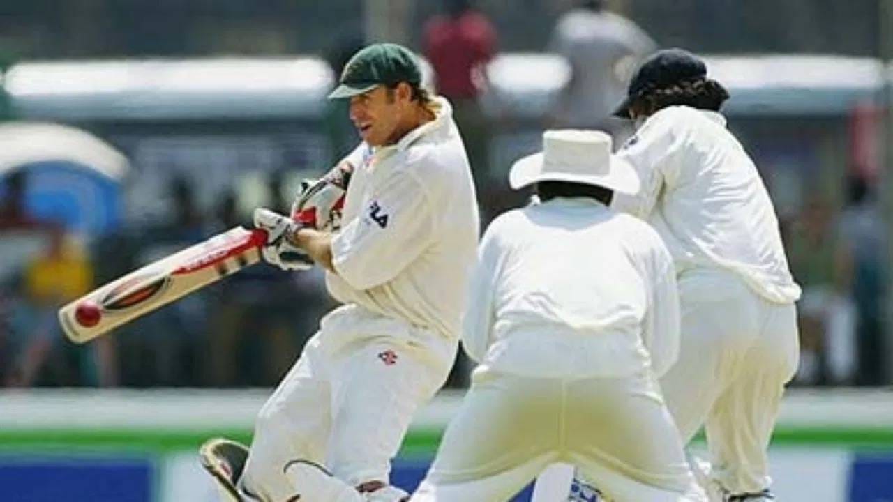 ऑस्ट्रेलियासाठी 202 कसोटी डाव खेळणाऱ्या डेविड वॉर्नरने सलामीवीर म्हणून एकूण 8659 धावा केल्या आहेत. ऑस्ट्रेलियासाठी कसोटी क्रिकेटमध्ये सर्वाधिक धावा करणारा सलामीचा फलंदाज होण्याचा मान मिळवला आहे.