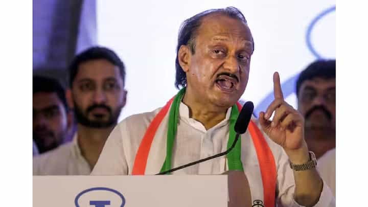 पीएचडी करून काय दिवे लावणार?, अजितदादा यांचं धक्कादायक विधान; सभागृहात... पीएचडी करून काय दिवे लावणार?, अजितदादा यांचं धक्कादायक विधान; सभागृहात...