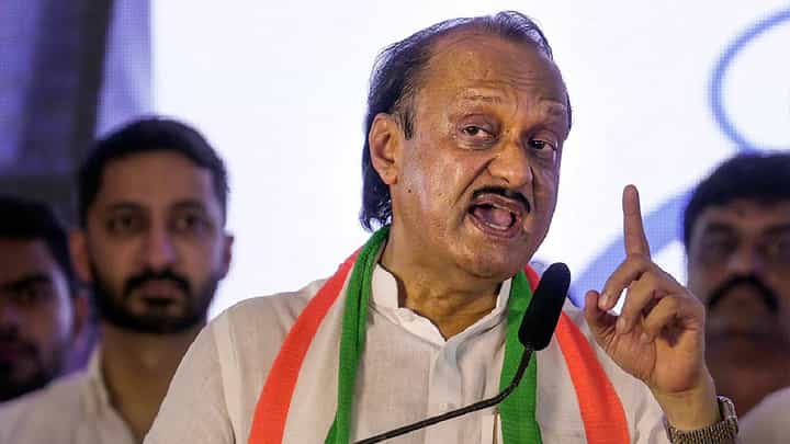 Ajit Pawar : ... आम्हाला गाफील ठेवलं गेलं, अजित पवार यांचा 'त्या' गुप्तभेटीवर मोठा गौप्यस्फोट Ajit Pawar : ... आम्हाला गाफील ठेवलं गेलं, अजित पवार यांचा 'त्या' गुप्तभेटीवर मोठा गौप्यस्फोट