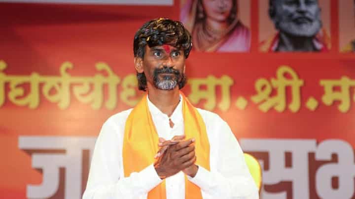 Maratha Reservation : मनोज जरांगे पाटील यांचा पुन्हा चार दिवसीय संवाद दौरा, कुठं दिसणार मराठ्यांचा एल्गार? Maratha Reservation : मनोज जरांगे पाटील यांचा पुन्हा चार दिवसीय संवाद दौरा, कुठं दिसणार मराठ्यांचा एल्गार?