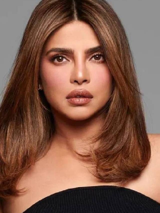 प्रोड्युसरने प्रियांका चोप्राकडे केली अशी डिमांड, अभिनेत्रीला थेट... प्रोड्युसरने प्रियांका चोप्राकडे केली अशी डिमांड, अभिनेत्रीला थेट...