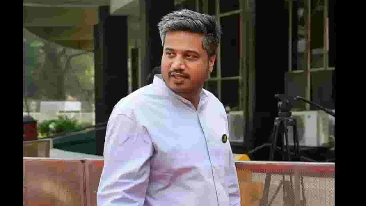 तुमच्याकडे येण्यापूर्वी ज्यांच्यावर आरोप होते ? त्यांच्यावरील कारवाईचे काय? रोहित पवार यांचा ईडी कारवाईवर भाजपाला सवाल तुमच्याकडे येण्यापूर्वी ज्यांच्यावर आरोप होते ? त्यांच्यावरील कारवाईचे काय? रोहित पवार यांचा ईडी कारवाईवर भाजपाला सवाल