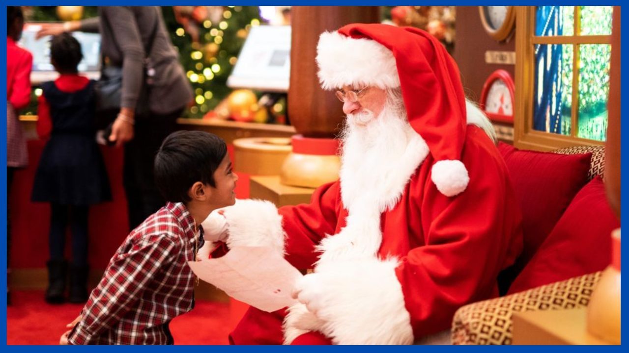 Christmas Day 2023 : मुलाने सांताला लिहिले पत्र, ख्रिसमस गिफ्ट म्हणून काय मागितले? पाहून तुम्हालाही धक्का बसेल Christmas Day 2023 : मुलाने सांताला लिहिले पत्र, ख्रिसमस गिफ्ट म्हणून काय मागितले? पाहून तुम्हालाही धक्का बसेल