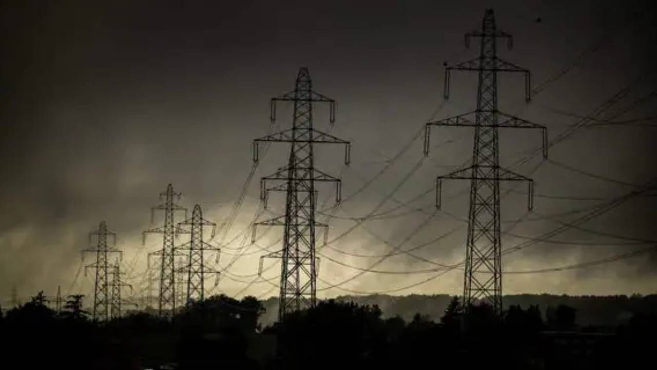 Sri Lanka Power Cut : अख्खा देश अंधारात…!; श्रीलंकामधील लाईट का गेली?