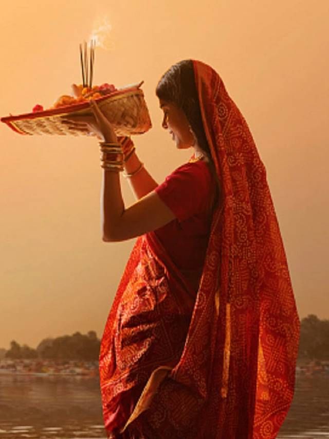 रविवारी अशा प्रकारे करा सूर्यदेवाची उपासना रविवारी अशा प्रकारे करा सूर्यदेवाची उपासना