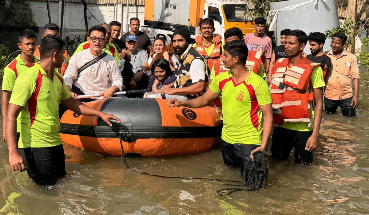 चेन्नईच्या पुरात अडकला आमीर खान, अभिनेत्याला असे केले रेस्क्यू