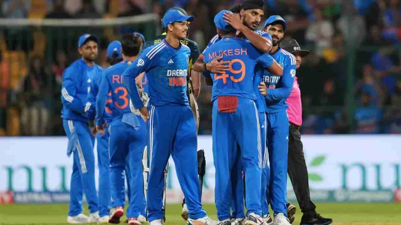 IND vs AUS 5 th20 : अर्शदीप सिंहचे शेवटचे घातक सहा बॉल, कांगारूंचा स्वप्नभंग, वेड चारीमुंड्या चीत