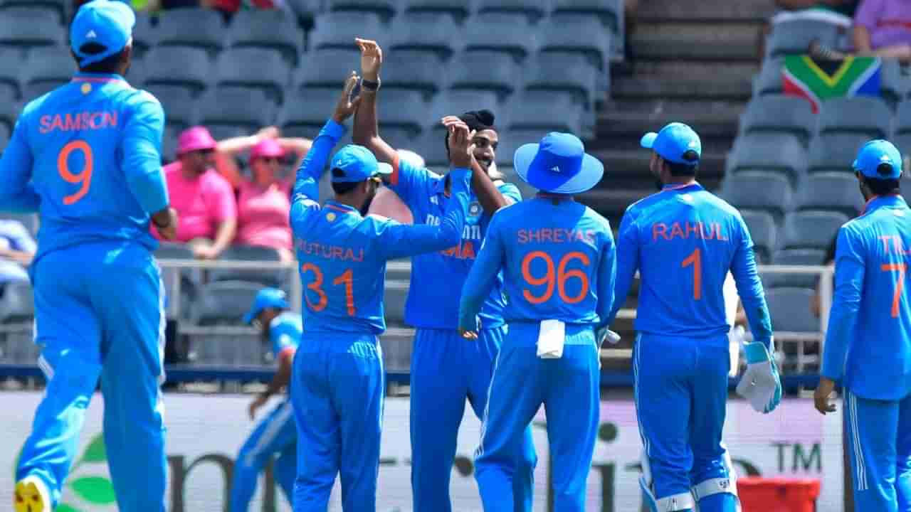 SA vs IND : पहिल्या वन डे मध्ये साऊथ आफ्रिकेने यंगिस्तानसमोर टेकले गुडघे, अर्शदीपचा पंजा