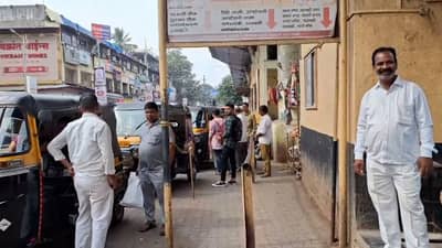 तब्बल 12 तोळं सोनं त्याच्या रिक्षात पडून होतं, त्याची नियत..