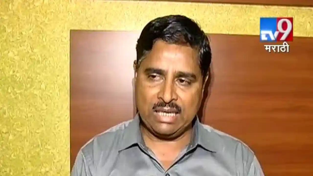 मागासवर्गीय आयोगाचे सदस्य अँटी मराठा, जातीयवादी...बाळासाहेब सराटे यांचा हल्ला मागासवर्गीय आयोगाचे सदस्य अँटी मराठा, जातीयवादी...बाळासाहेब सराटे यांचा हल्ला
