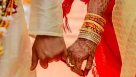 सजून धजून 'ती' वरातीची वाट बघत होती, पण नवरा तर बहिणीसोबत फरार सजून धजून 'ती' वरातीची वाट बघत होती, पण नवरा तर बहिणीसोबत फरार